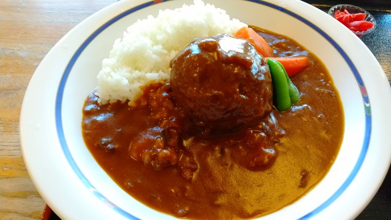 ハンバーグカレー